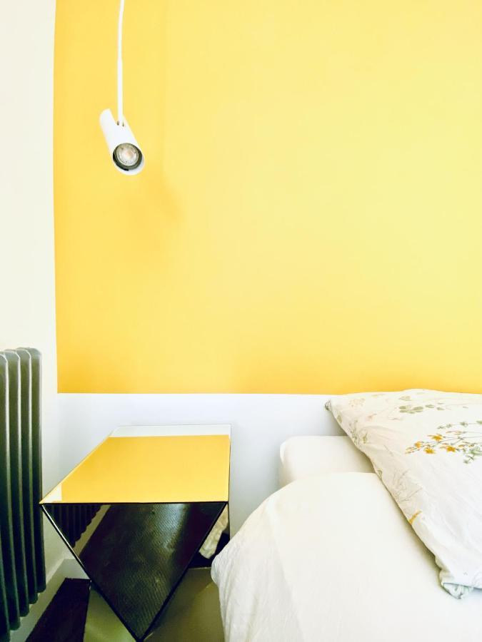 Chambre Arty Chez Minuit Deux Mâcon Exterior foto